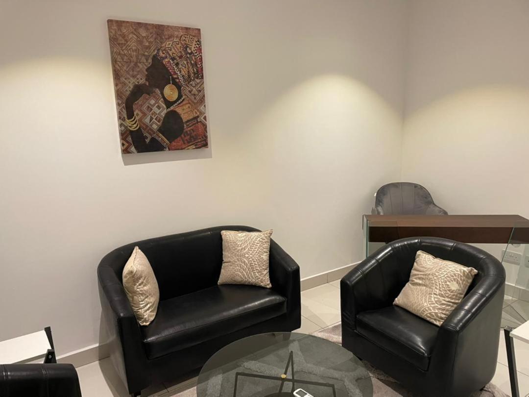 דירות אקרה Embassy Gardens Deluxe מראה חיצוני תמונה